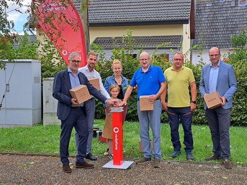 Erste Vodafone Glasfaseranschaltung in Oberweyer